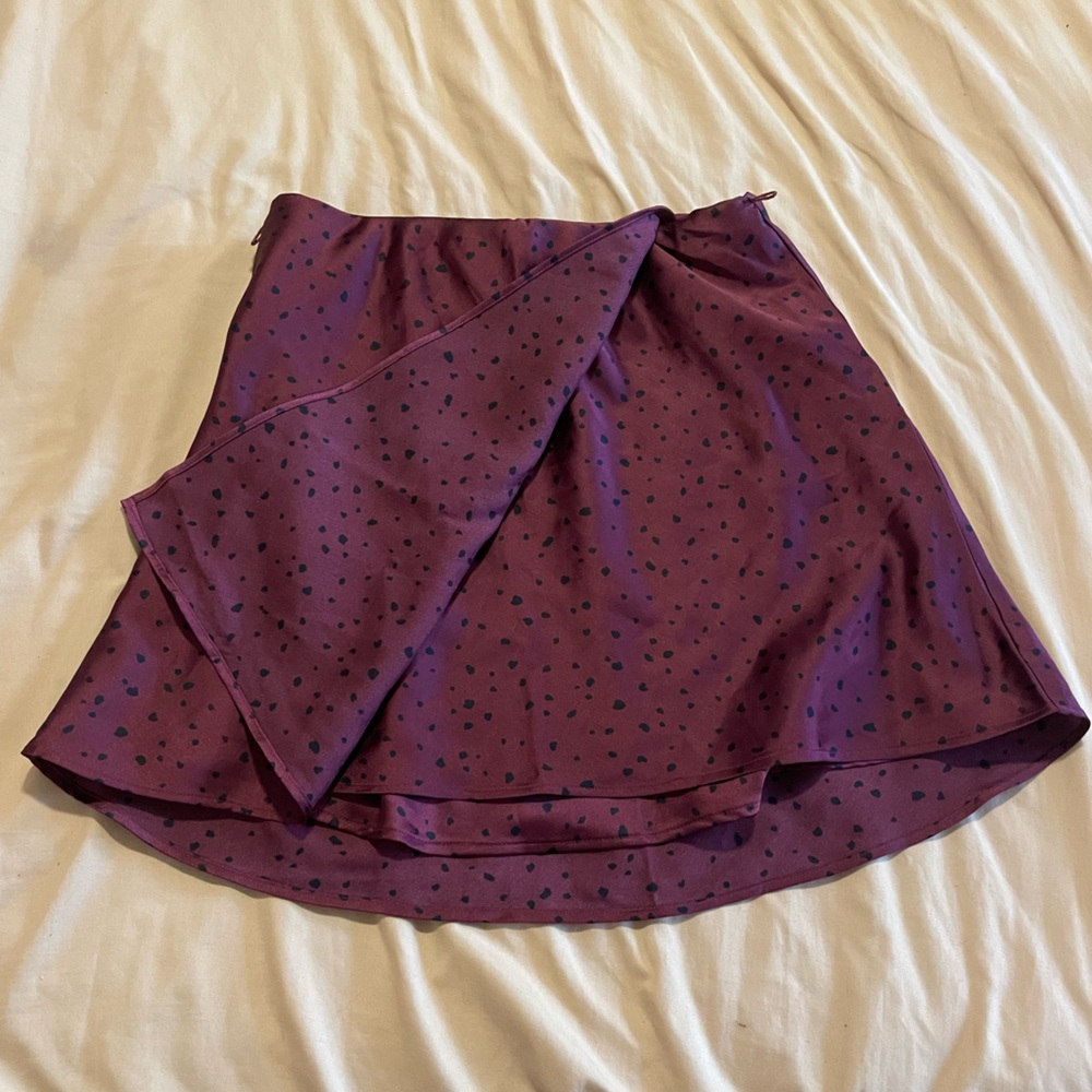 Abercrombie printed silky double layered mini skirt with tie sash/belt